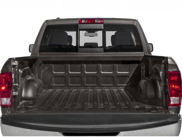 2017 RAM 1500 Big Horn Crew Cab 4x4 5'7' Box