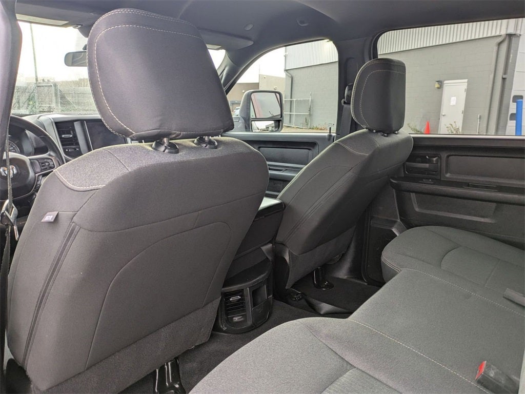 2024 RAM 2500 Tradesman Crew Cab 4x4 6'4' Box