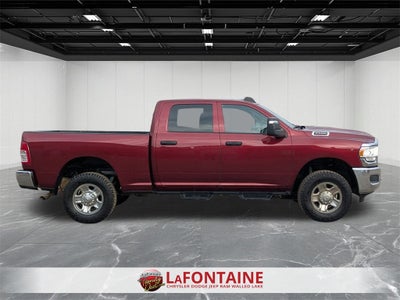 2024 RAM 2500 Tradesman Crew Cab 4x4 6'4' Box