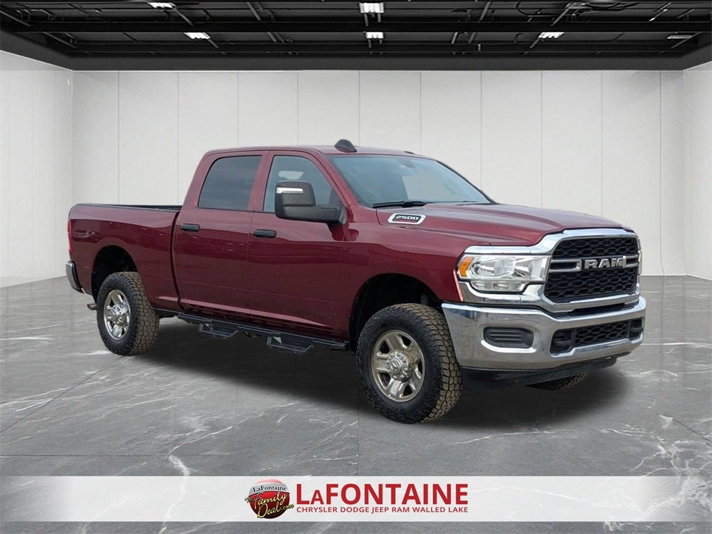 2024 RAM 2500 Tradesman Crew Cab 4x4 6'4' Box