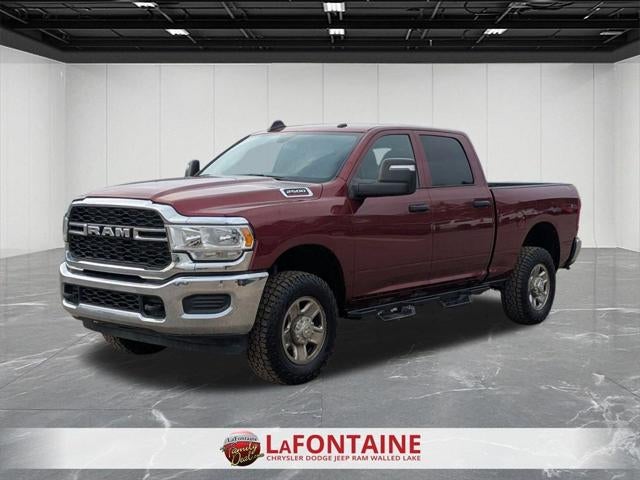 2024 RAM 2500 Tradesman Crew Cab 4x4 6'4' Box