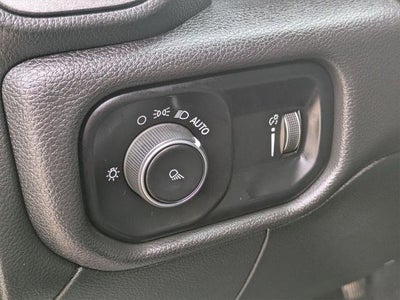 2024 RAM 2500 Tradesman Crew Cab 4x4 6'4' Box