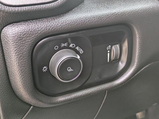 2024 RAM 2500 Tradesman Crew Cab 4x4 6'4' Box