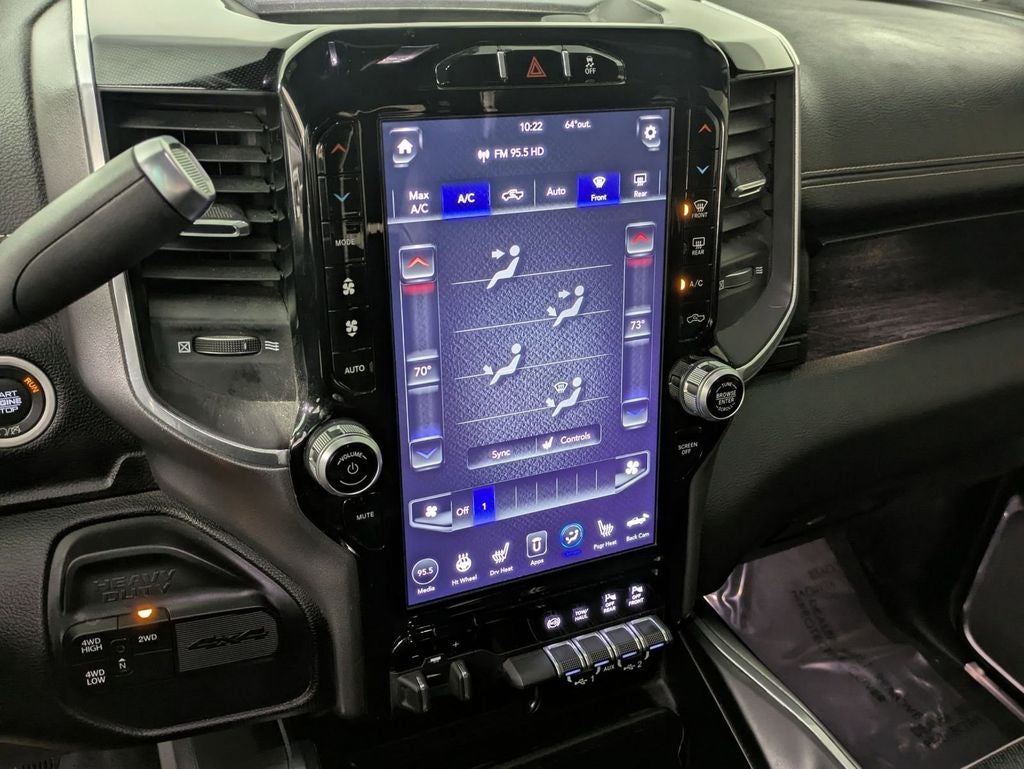 2021 RAM 2500 Laramie Crew Cab 4x4 6'4' Box