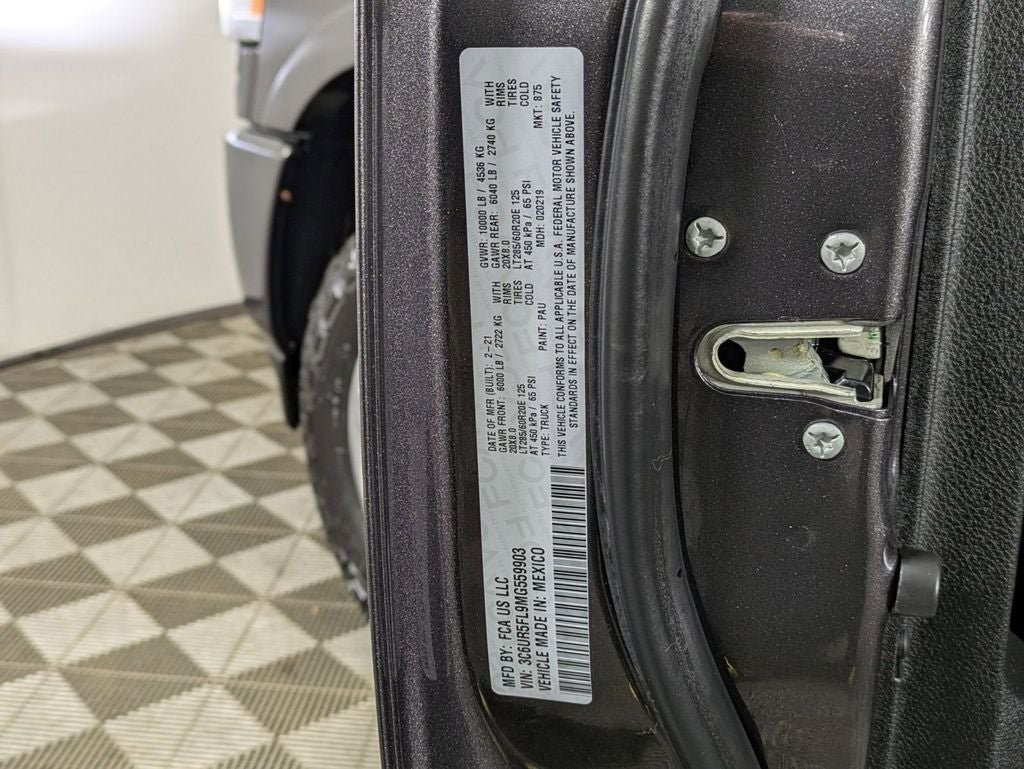 2021 RAM 2500 Laramie Crew Cab 4x4 6'4' Box