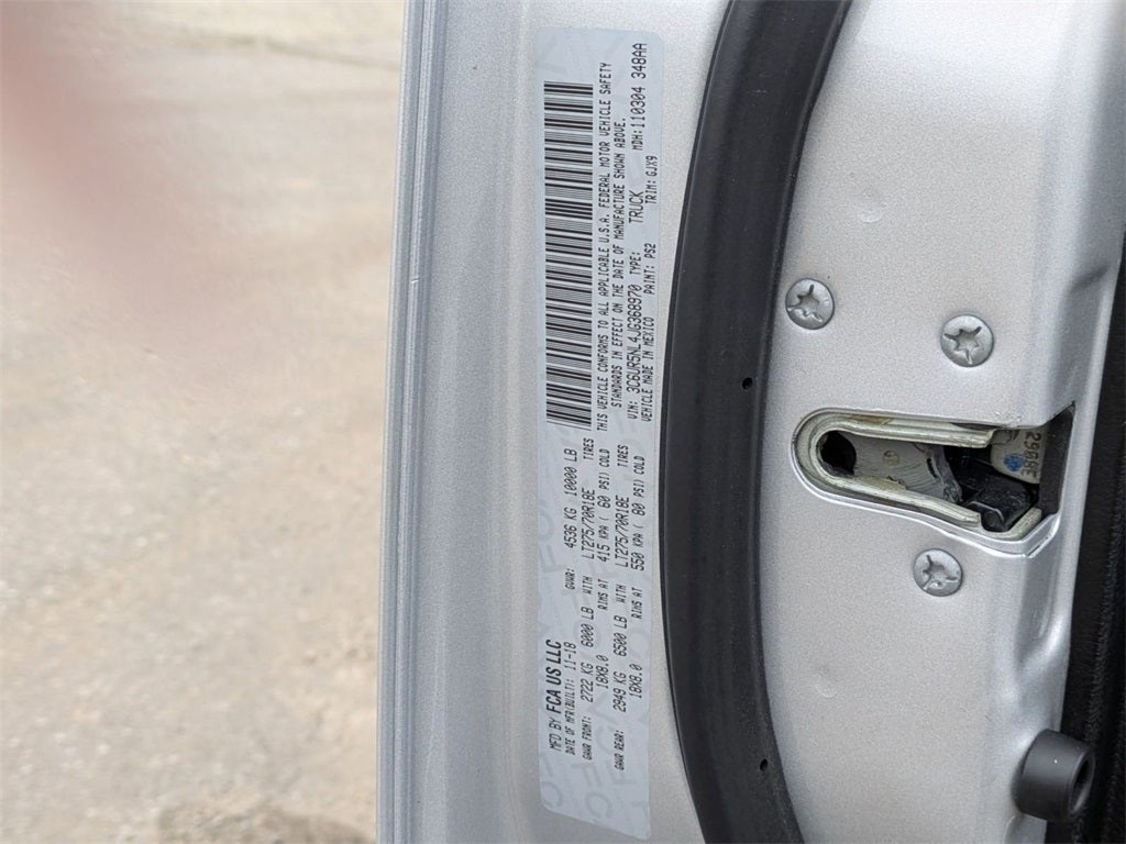 2018 RAM 2500 Laramie Mega Cab 4x4 6'4' Box