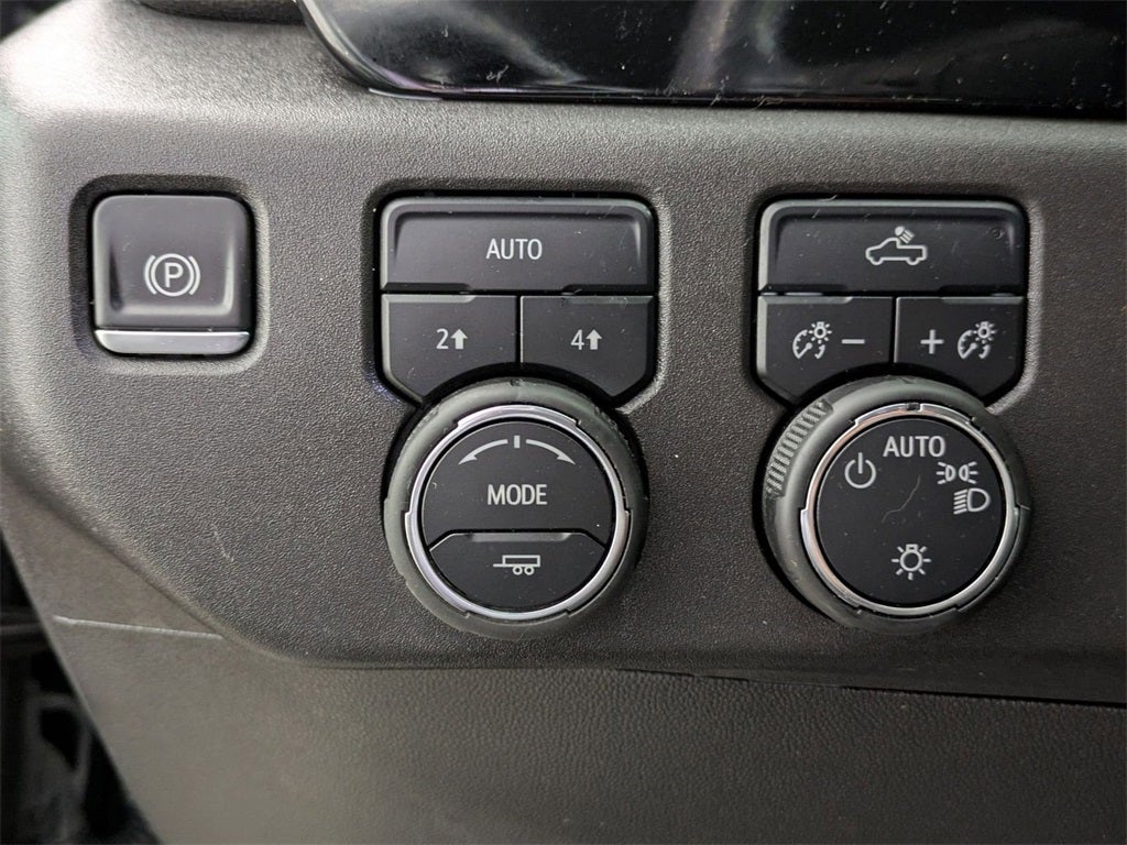 2025 Chevrolet Silverado 1500 4WD Crew Cab Standard Bed LT