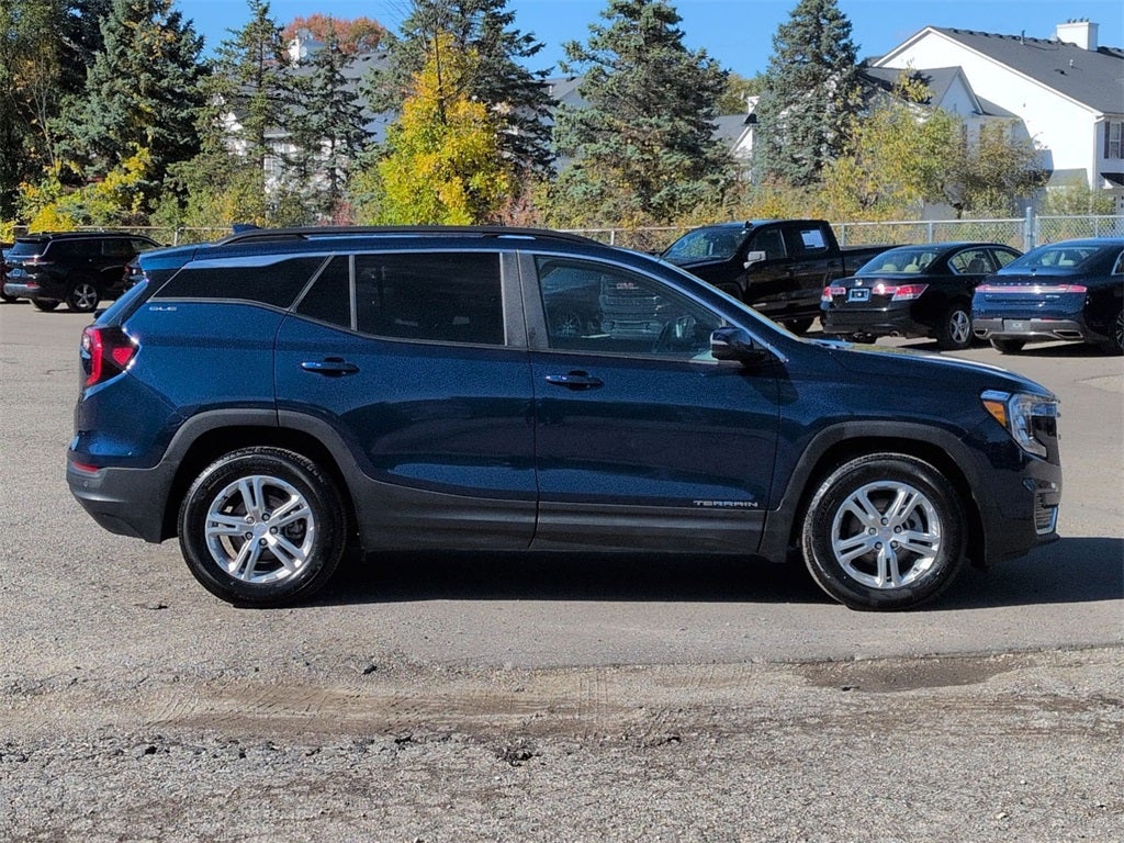 2023 GMC Terrain FWD SLE