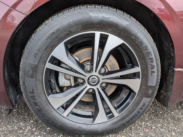 2021 Nissan Sentra SV Xtronic CVT
