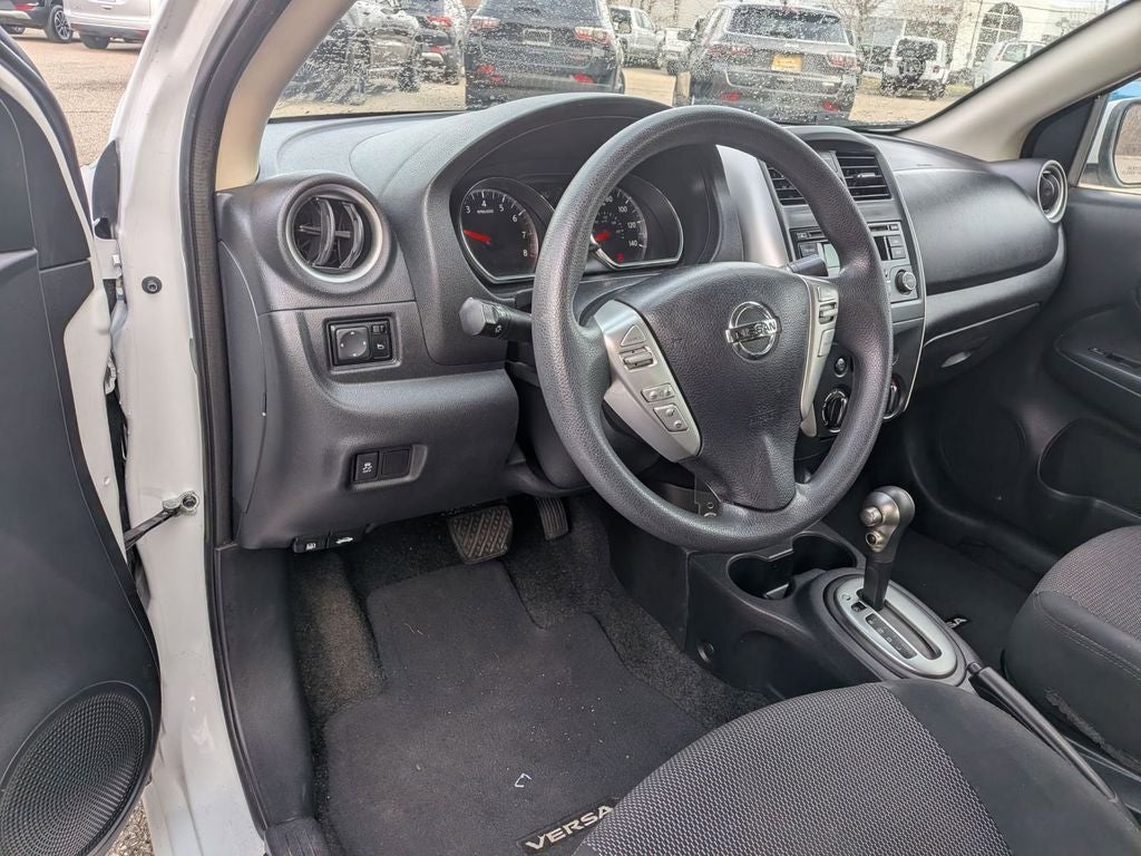 2018 Nissan Versa 1.6 SV