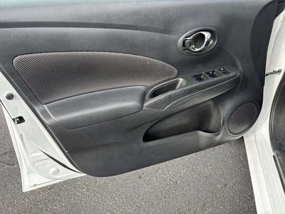 2018 Nissan Versa 1.6 SV