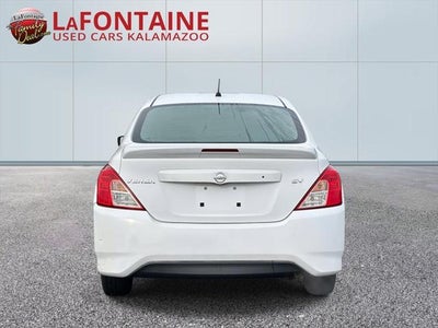 2018 Nissan Versa 1.6 SV