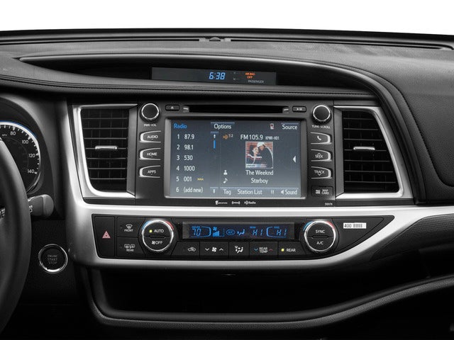 2017 Toyota Highlander SE