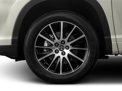 2017 Toyota Highlander SE