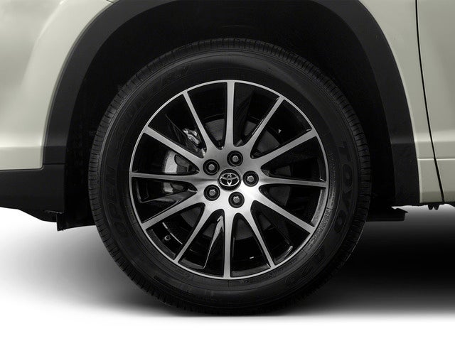 2017 Toyota Highlander SE