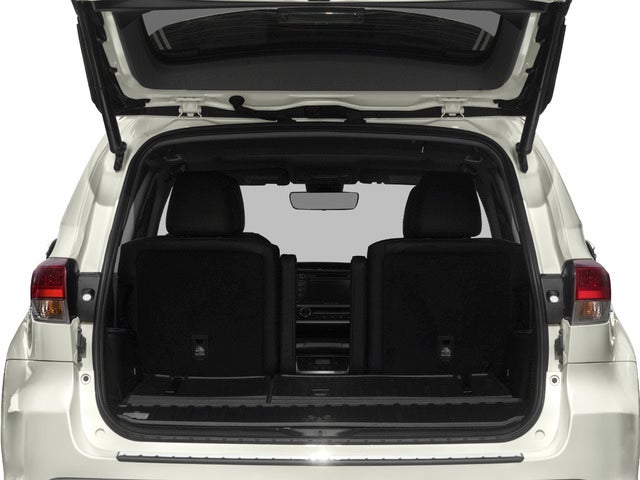 2017 Toyota Highlander SE