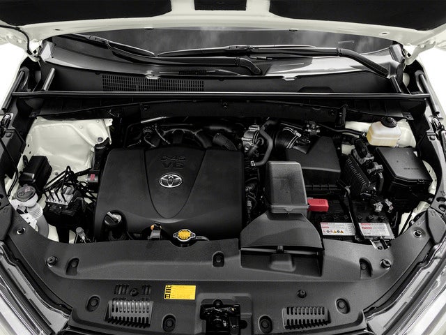 2017 Toyota Highlander SE