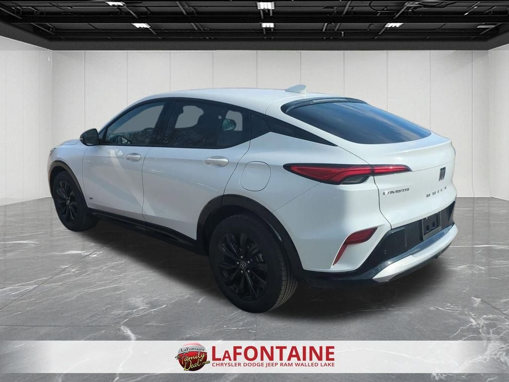 2025 Buick Envista Sport Touring FWD