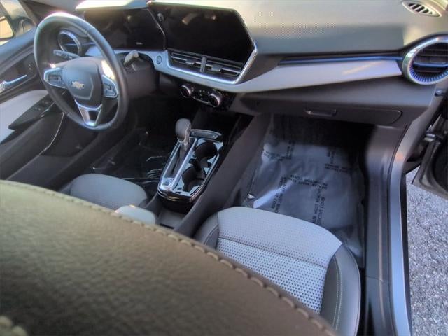 2024 Chevrolet Trax FWD LT