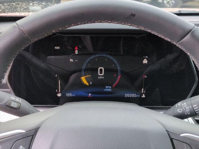 2025 Chevrolet Trax FWD LT