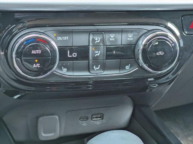 2025 Chevrolet Trax FWD LT