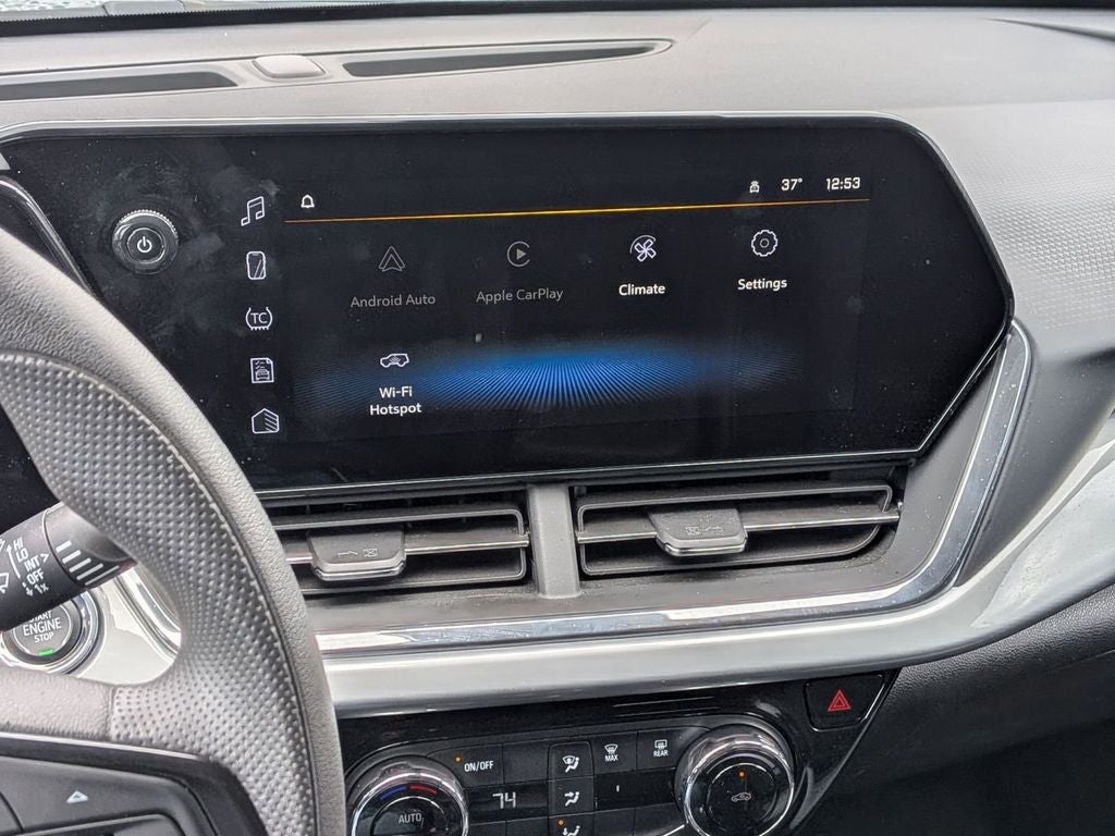 2025 Chevrolet Trax FWD LT