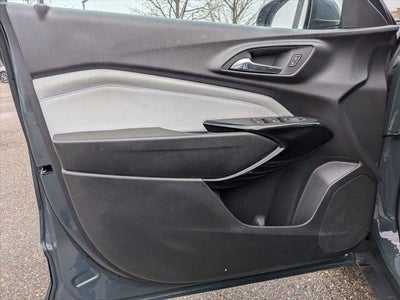 2025 Chevrolet Trax FWD LT