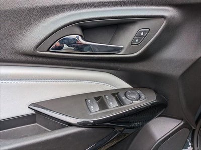 2025 Chevrolet Trax FWD LT