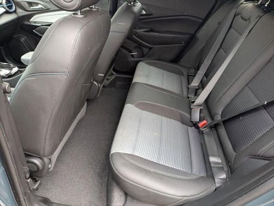 2025 Chevrolet Trax FWD LT