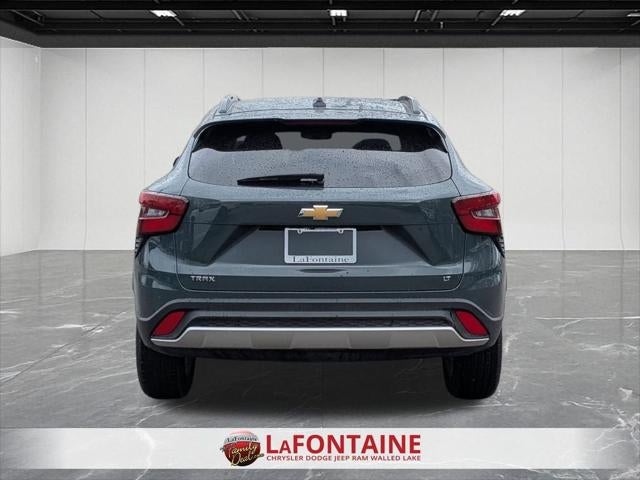 2025 Chevrolet Trax FWD LT