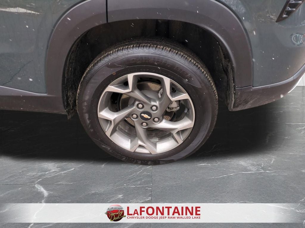 2025 Chevrolet Trax FWD LT