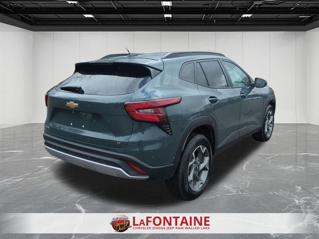 2025 Chevrolet Trax FWD LT