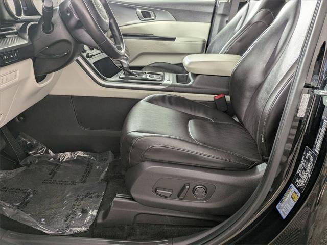 2024 Kia Carnival MPV LX Seat Package