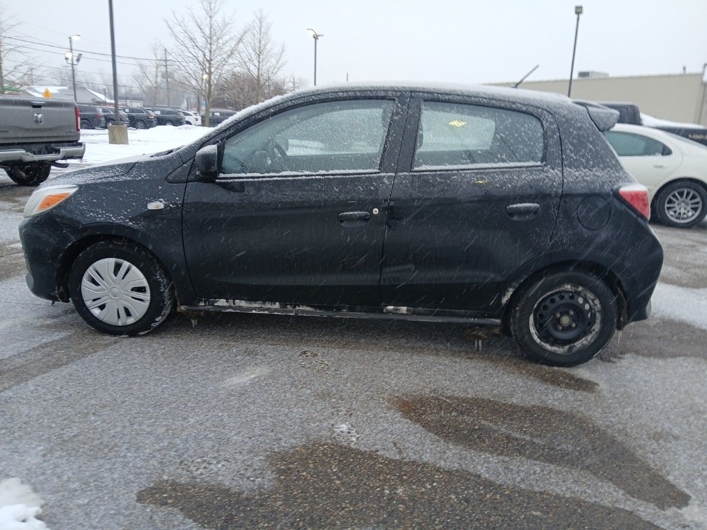 2022 Mitsubishi Mirage ES