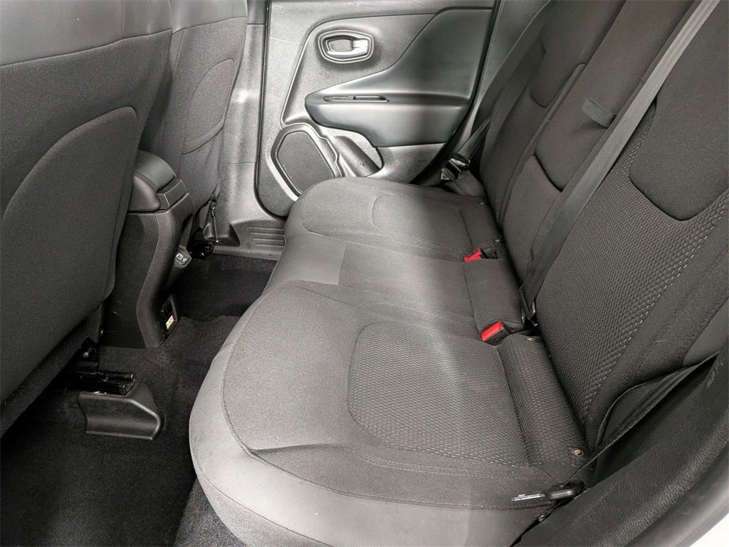 2020 Jeep Renegade Altitude FWD