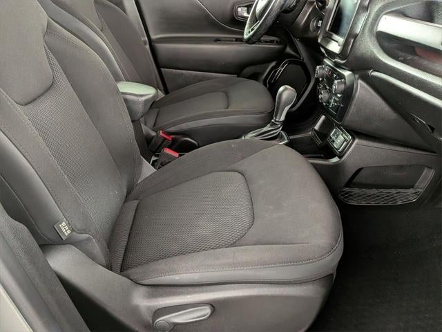 2020 Jeep Renegade Altitude FWD