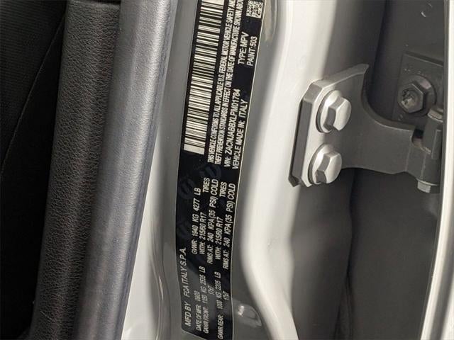 2020 Jeep Renegade Altitude FWD